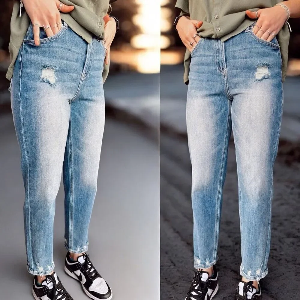 Risen High Rise Boyfriend Jeans Size 1XL